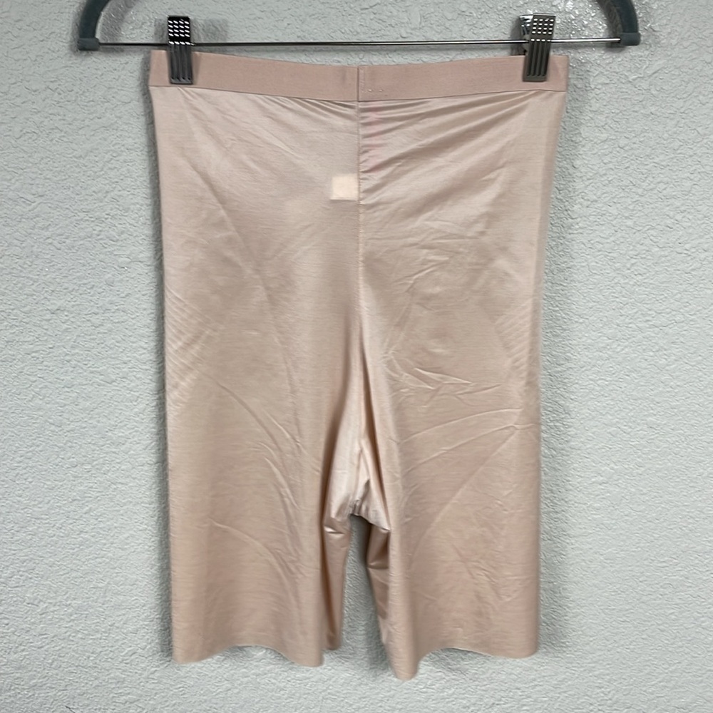 NWT Spanx Thinstincts 2.0 High Waist Mid Thigh Shapewear Shorts Beige Sz M - Picture 6 of 13
